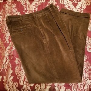 W38/L32Pleated Corduroy Brooks Brothers Pants